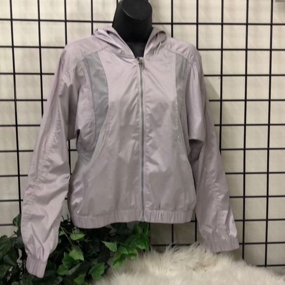 lululemon windbreaker jacket